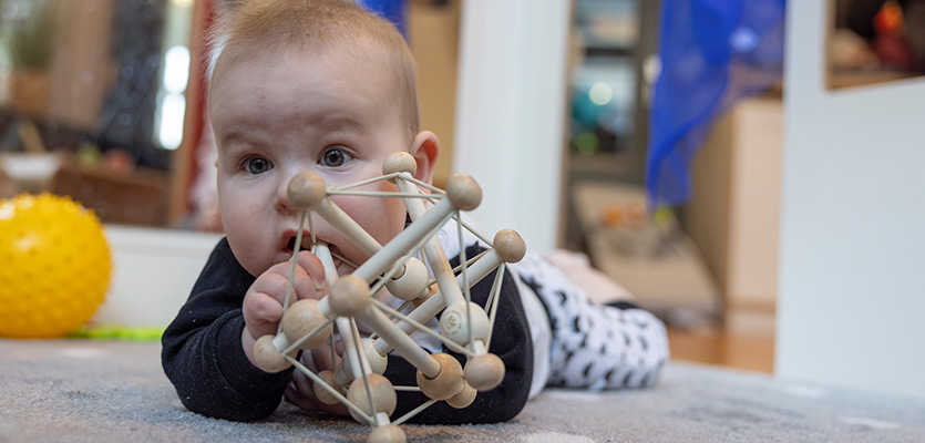 Spelenderwijs bewegen baby